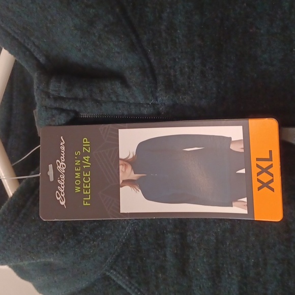 NEW EDDIE BAUER Fleece Jacket - Picture 3 of 5